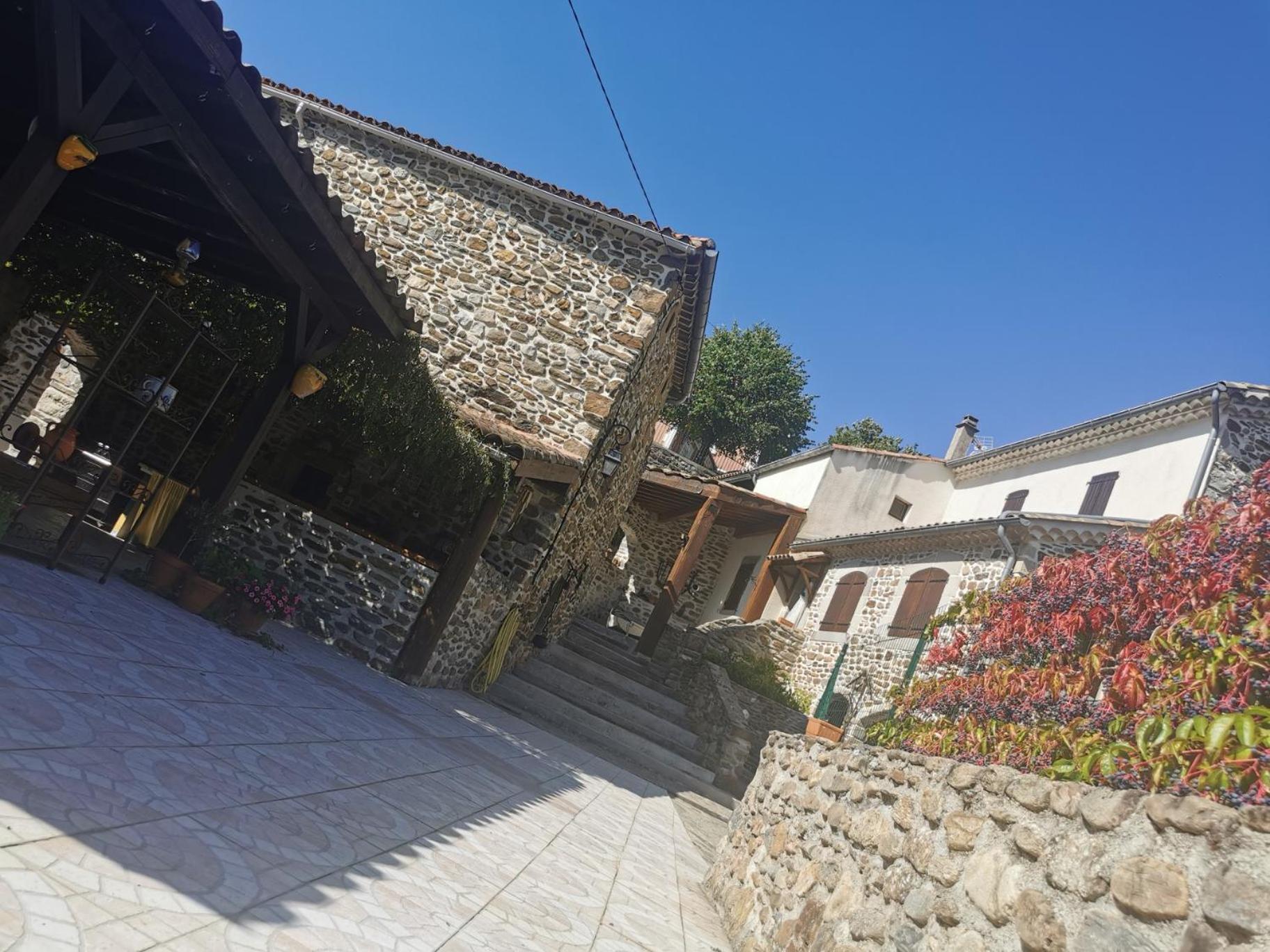 Mes Maisons Gardoises, Two Gites Sleeping 13 With Two Private Pools, Kids Room, Laundry, Disco, Free Wifi, Linen And Dog'S Are Welcome Gagnieres Ngoại thất bức ảnh